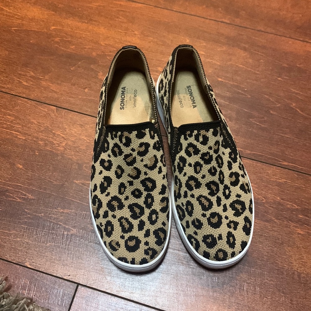 Sonoma ortho leopard print slip on from Kohls
